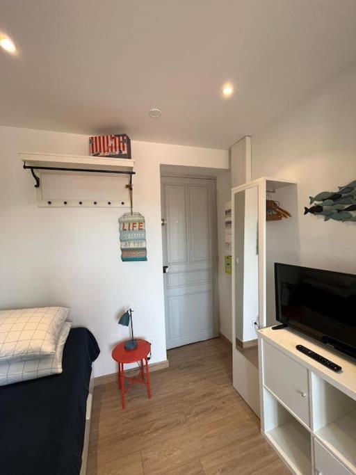 Sanary Sunset Votre Cocon Au Coeur Du Port Apartment ภายนอก รูปภาพ